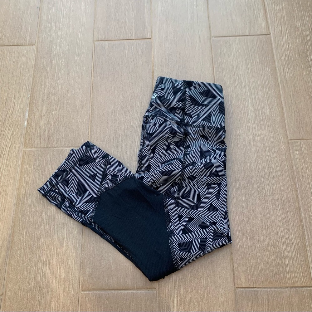 Lululemon Train Times Crop Leggings Size 4